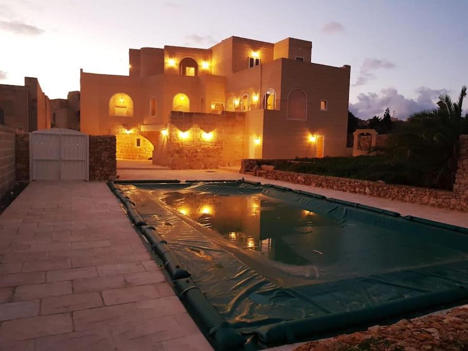 Farmhouse Villa With Large Pool And Garden In Gozo ガルブ エクステリア 写真