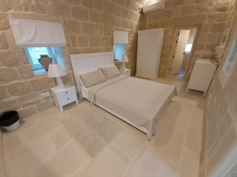 Farmhouse Villa With Large Pool And Garden In Gozo ガルブ エクステリア 写真